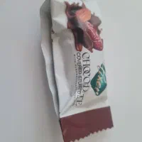 شکلات بادام و خرما