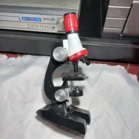 میکروسکوپ دانش اموزی