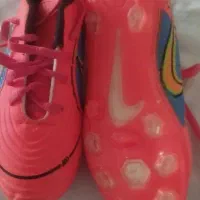 کفش فوتبالی|کیف، کفش، کمربند|نهاوند, |دیوار