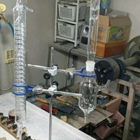 دستگاه تقطیر پیرکس