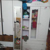 کمدبچه|جاکفشی، کمد، دراور|قم, باغ شریفی|دیوار