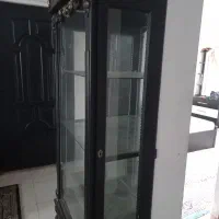 ویترین ایستاده  ایینه ای سالم|بوفه، ویترین، کنسول|رشت, پیرکلاچای|دیوار