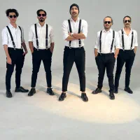 آموزش رقص آقایان اعزام گروه هنری رقص