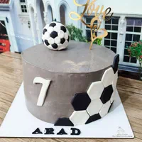 کیک تولد کیک یلدا سفارش بده 4 ساعت بعد تحویل بگیر