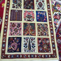 فرش دست بافت نقشه خشتی|فرش|اصفهان, نقش جهان|دیوار