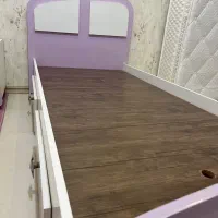 تختخواب نوجوانی