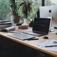 کسب و کار اینترنتی / دانشجویان و مشاغل پاره وقت