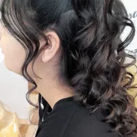 میکاپ وشنیون|خدمات آرایشگری و زیبایی|سقز, |دیوار