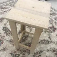 چهار پایه چوبی