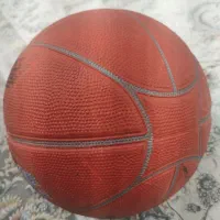 توپ بسکتبال سایز 6 سالم و بی مشکل|ورزشهای توپی|ایلام, |دیوار
