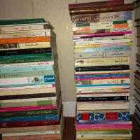 ۱۲۵ جلد شومیز|کتاب و مجله ادبی|تهران, توحید|دیوار