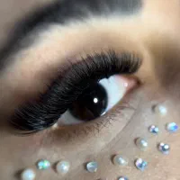 مدل مژه رایگان چشم‌رنگی و چهره خاص