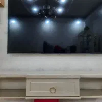 میز تلویزیونی دیواری بفروش میرسد