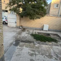 اجاره ه روزانه هفتگی ماهیانه/ منزل همکف جرت دوخواب|اجارهٔ کوتاه‌مدت آپارتمان و سوئیت|سیرجان, |دیوار