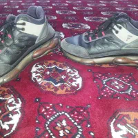 کفش فروشی تمیز خیلی محکم اسپرت اصلی|کیف، کفش، کمربند|آق قلا, |دیوار