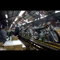 تولید قطعات موتور سیکلت