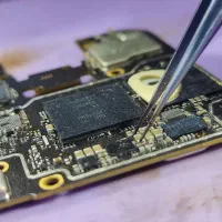 تعمیرات تخصصی موبایل