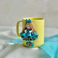 ماگ با عروسک دست ساز|صنایع دستی و سایر لوازم تزئینی|گنبد کاووس, |دیوار