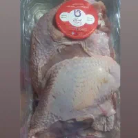 گوشت گرم و تازه بوقلمون با کالا برگ