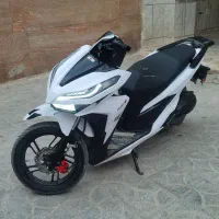 کلیک ۱۵۰ کریستال|موتورسیکلت|دورود, |دیوار