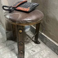 تلفن ومیز تلفن