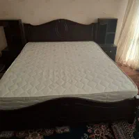 تخت دو نفره