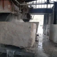 استخدام کارگر کارخانه سنگبری