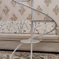 استند گل و گلدان
