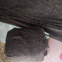 پرده مخمل 2عدد و تعدادی وسیله