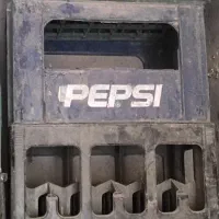 جعبه نوشابه خالی