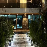 اجاره-سالیانه-دوبلکس-مدرن-3خواب-مستر-استخر-داخل