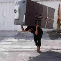 کارگر گشیدن کناف از اره پله مبل شیشه ساختمان و|خدمات حمل و نقل|تبریز, |دیوار