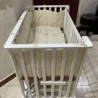 تخت نوزاد کنار تخت مادر|تخت و صندلی بچه|تهران, باشگاه نفت|دیوار