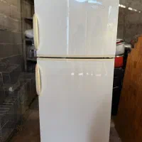 یخچال و میز تلویزیون