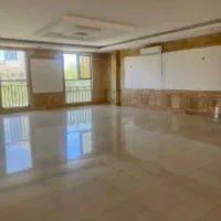 دفترکار-450متری-حاشیه-وکیل-اباد
