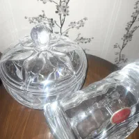 گلدون شمعدون و شکلات خوری