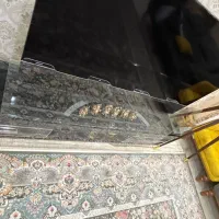 محافظ تلویزیون ۶۵ اینچ