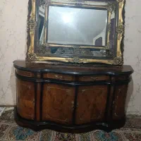 کنسول و آینه