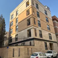 ۱۱۰ متر تکواحدی دوخواب پارکینگ آسانسور منیریه