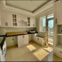 ۸۸ متر/۲خواب/فول امکانات/کلید نخورده/سالن مربع