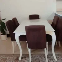 میز نهارخوری