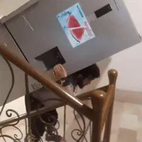 کارگر اسباب کشی باربری