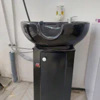 صندلی برقی آرایشگاه و سرشور  آرایشگاه|آرایشگاه و سالن‌های زیبایی|خمین, |دیوار