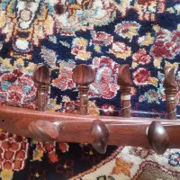 ساز باغلاما اکتای ییلماز|سازهای سنتی|مهاباد (آذربایجان غربی), |دیوار