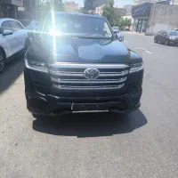 تویوتا لندکروز هیبرید مدل فول کامل ۲۰۲۵|خودرو سواری و وانت|تهران, امانیه|دیوار