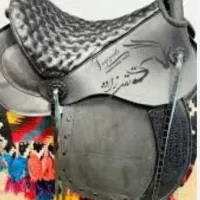 زین در حد نو فوق‌العاده نرم