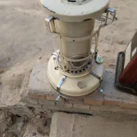 چهار عدد چراغ خیلی تمیز|بخاری، هیتر، شومینه|مبارکه, |دیوار