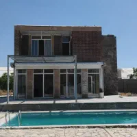 اجاره باغ ویلا مدرن استخر آبگرم خان زنیان