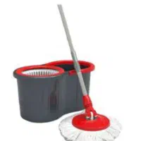 نظافچی خانم