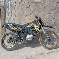 موتور سیکلت تریل طرح سوزوکی